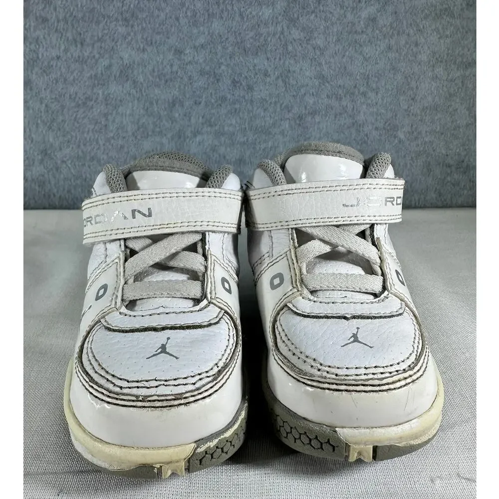 Nike Jordan Flight 23 White Infant Toddler 6C Elastic Sneaker